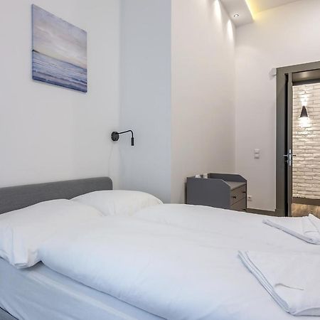Alder Bridge Apartment Boedapest Buitenkant foto